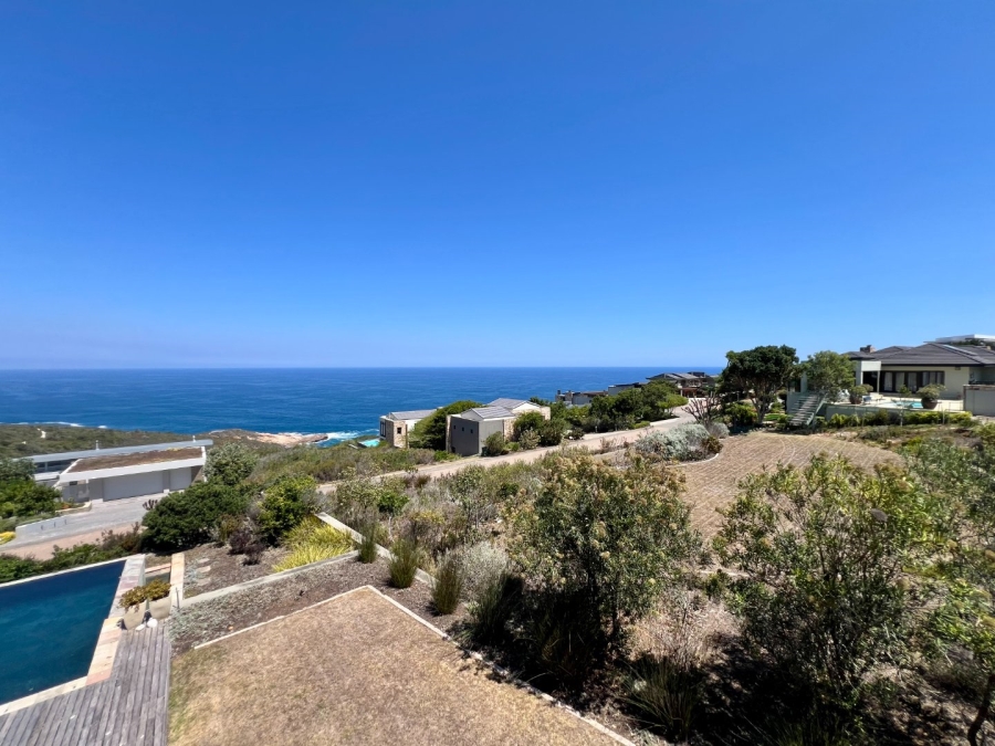 5 Bedroom Property for Sale in Oubaai Western Cape